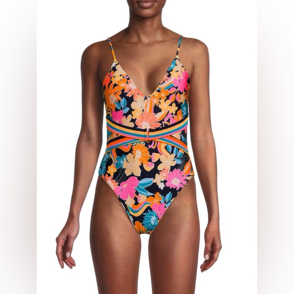 SUNSHINE 79
Love Swirl Plunge One Piece Swimsuit
